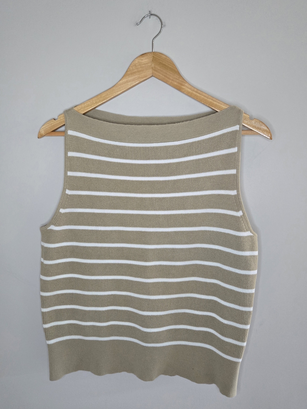 Banana Republic beige + white striped knit tank top, wide boat neck, small + new
